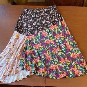 Pre-owned floral print midi skirt